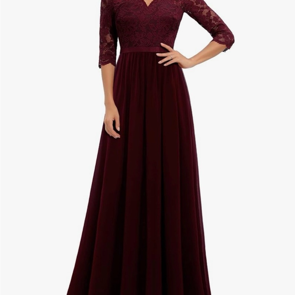 Elegant Burgundy Lace Evening Gown Size Small
